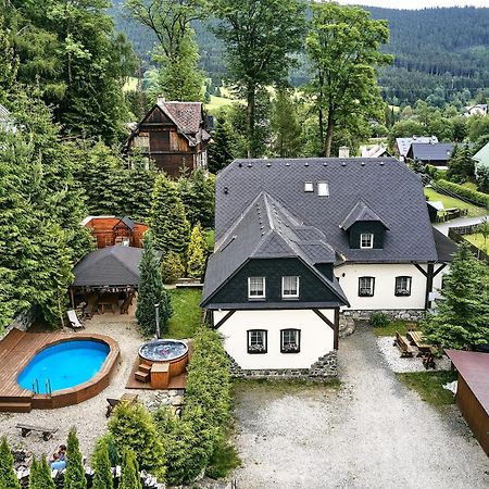 Penzion Ostruznik Ostružná エクステリア 写真