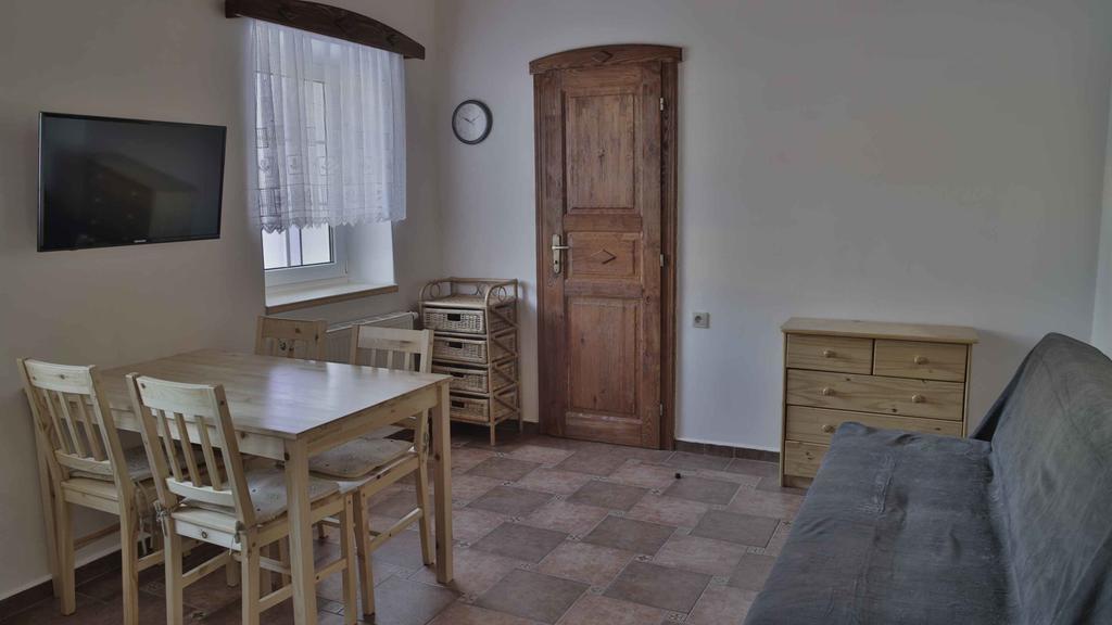 Penzion Ostruznik Ostružná エクステリア 写真