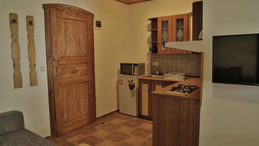 Penzion Ostruznik Ostružná エクステリア 写真